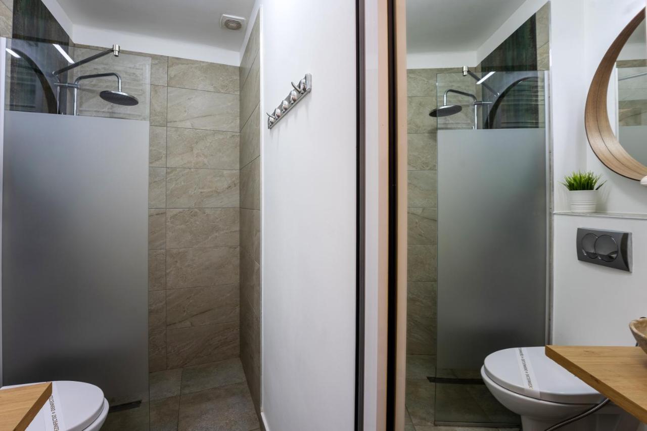 Metropole Apartments Studio City ブカレスト エクステリア 写真